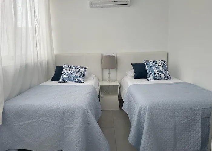 Ocean Wave - Sea Views - Free Private Heated Pool * بلايا بلانكا