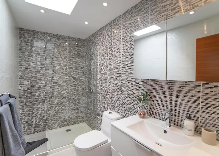 Ocean Wave - Sea Views - Free Private Heated Pool * بلايا بلانكا