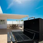Ocean Wave - Sea Views - Free Private Heated Pool *