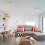 Ocean Wave - Sea Views - Free Private Heated Pool بلايا بلانكا