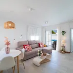 Ocean Wave - Sea Views - Free Private Heated Pool بلايا بلانكا