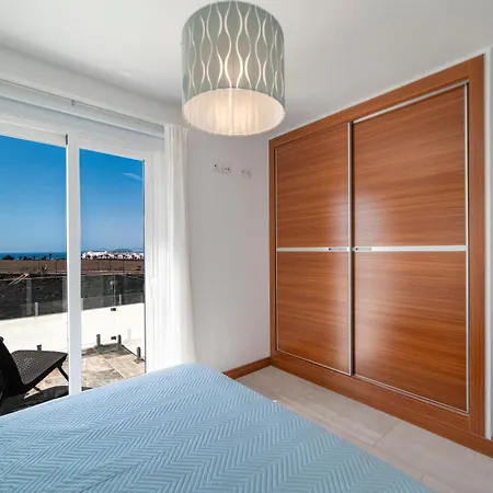 Vila Ocean Wave - Sea Views - Free Private Heated Pool