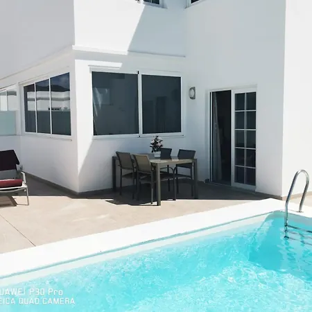 Vila Ocean Wave - Sea Views - Free Private Heated Pool